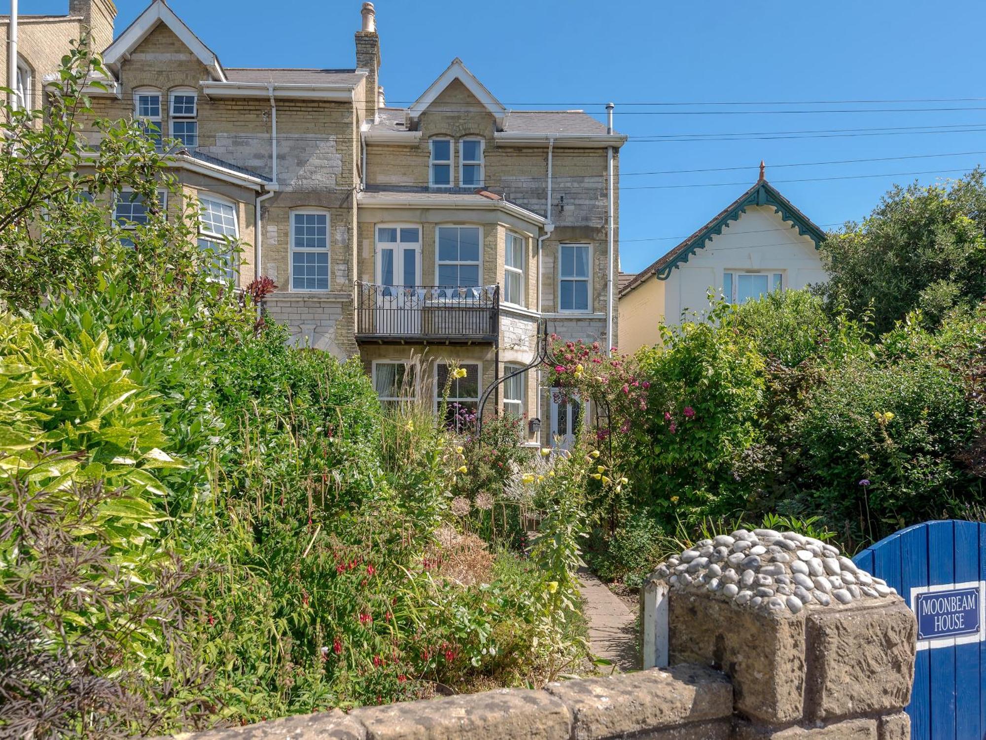 Вилла Moonbeam House Фрешуотер Экстерьер фото